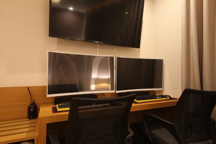 Room 47 of 110