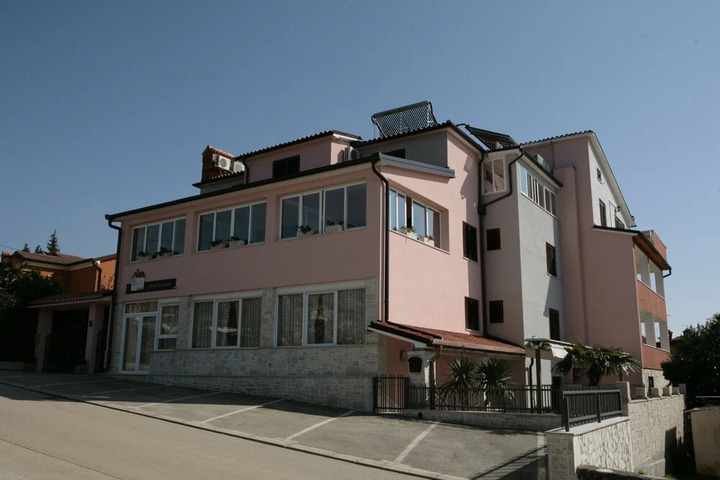 HOTEL ARTE CASA