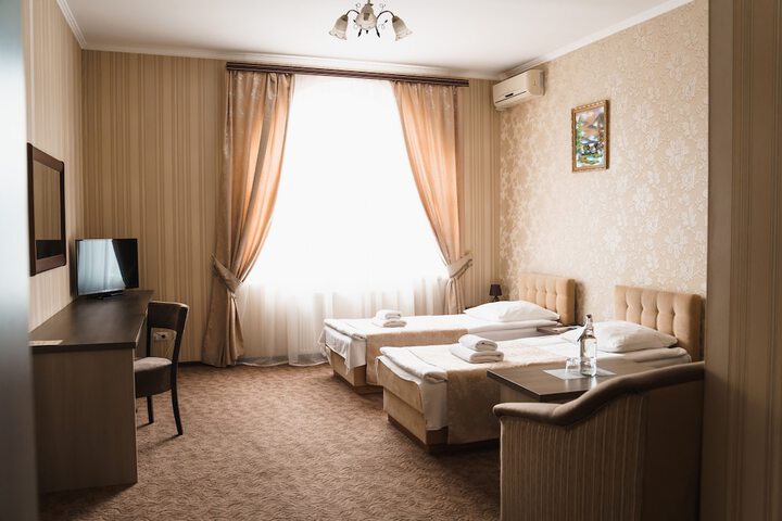 Room 17 of 111