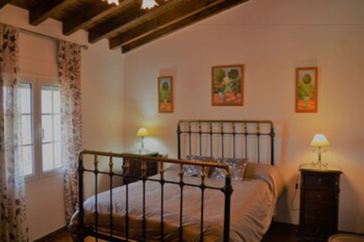 Room 14 of 23