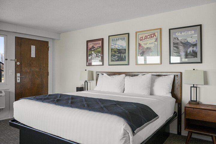 Room 25 of 141