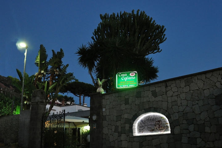 Hotel 2 of 54