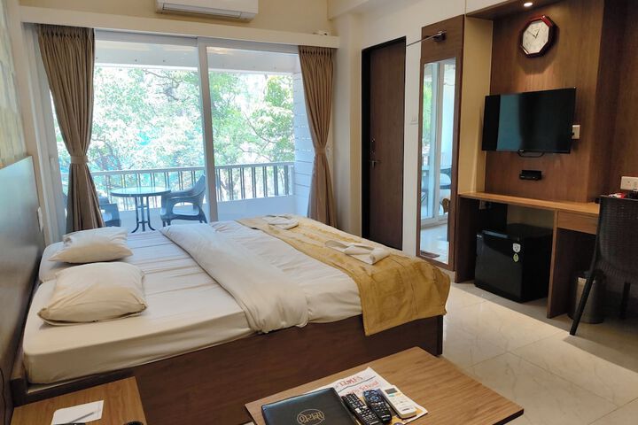 Room 8 of 46