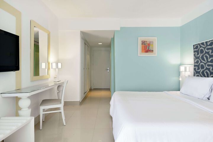 Room 10 of 88