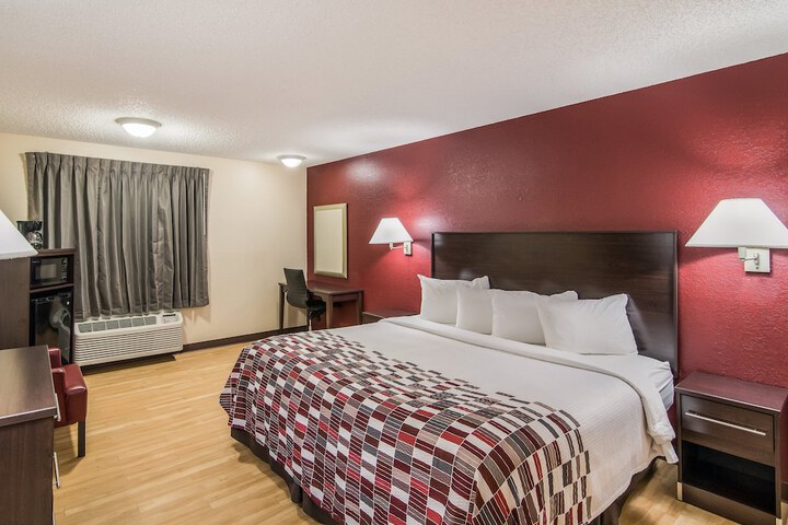 Room 22 of 39