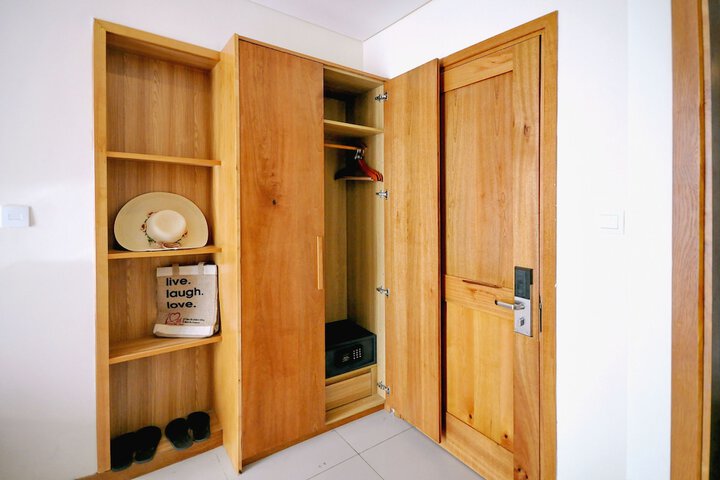Room 118 of 230