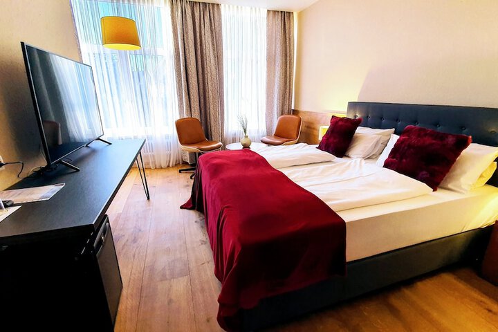 Room 17 of 51
