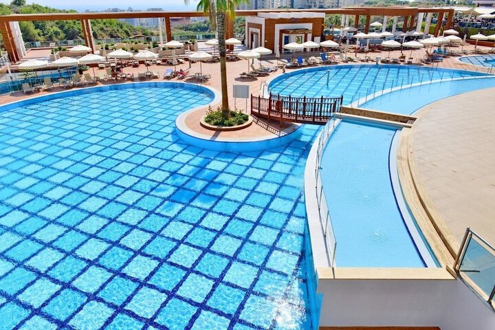 Pool 27 of 71