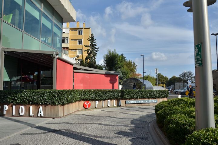 Hotel Exterior 43 of 45