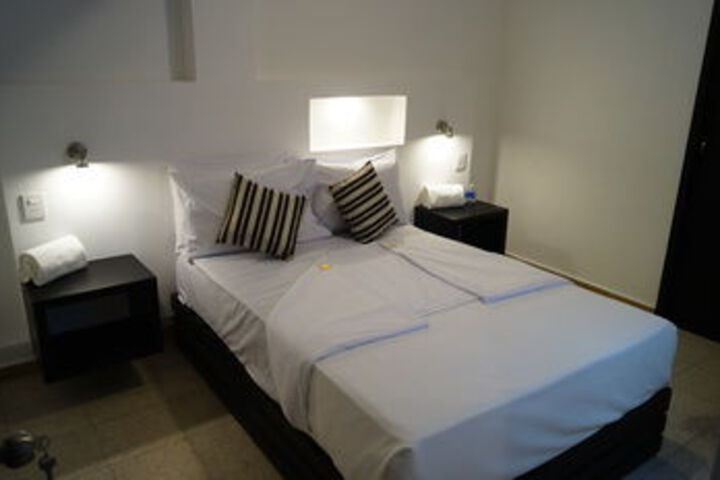 Suites 201