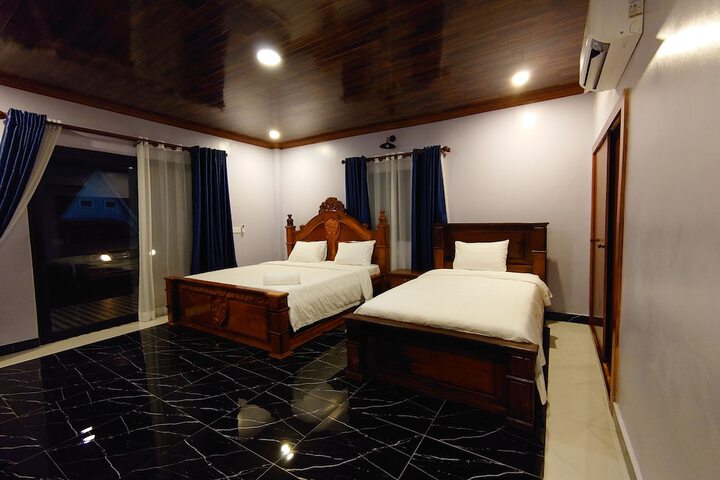 Room 7 of 22
