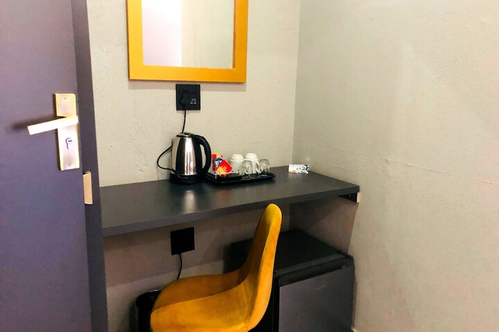 Room 87 of 241