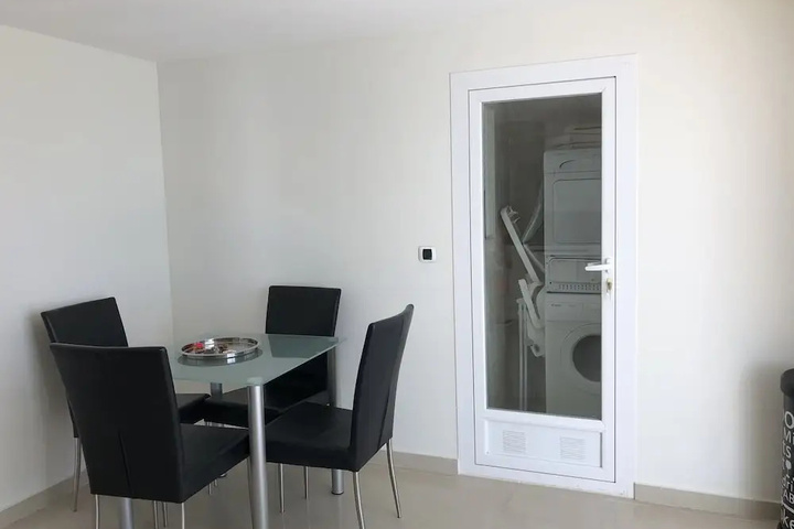 Room 2 of 16