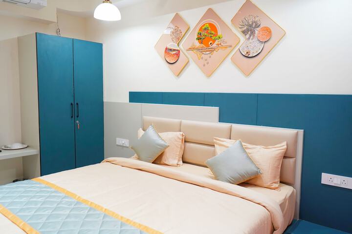 Room 44 of 89