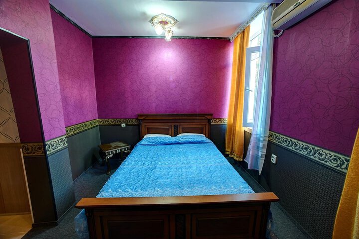 Room 18 of 45