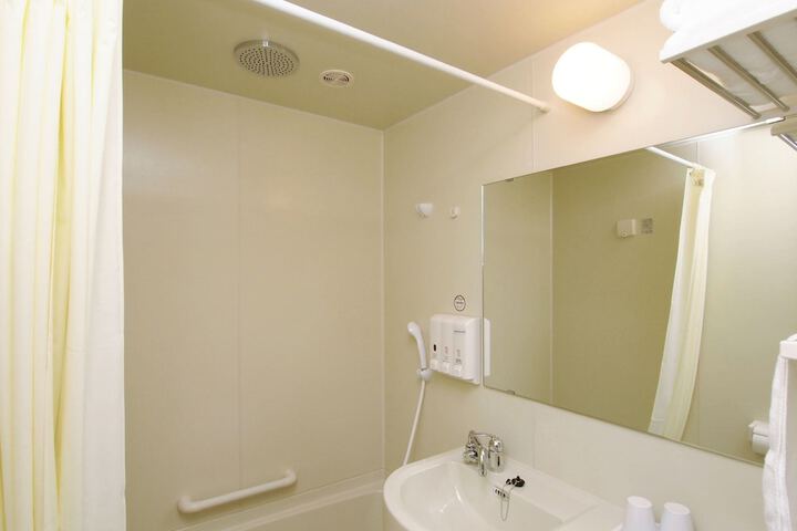 Bath Interior