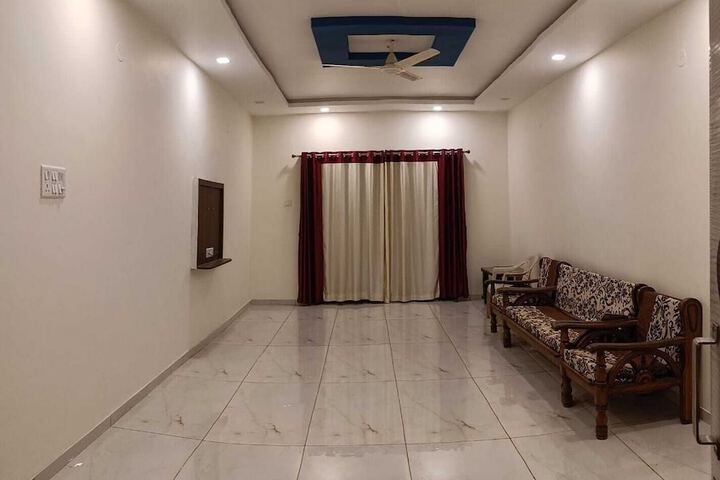 Melody 24 East Resort