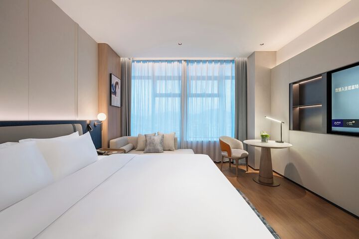 Room 14 of 45