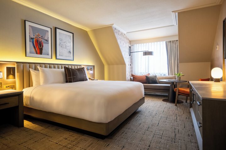 Fairmont King 334sf 31sm (16 of 18)