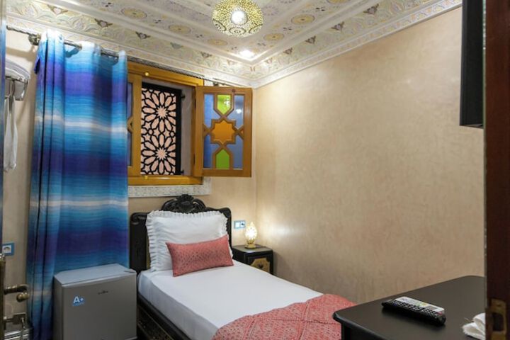 Room 7 of 20