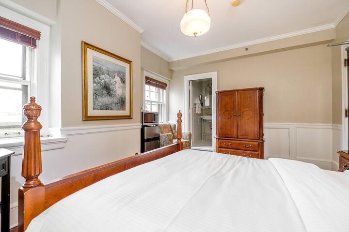 Room 14 of 88