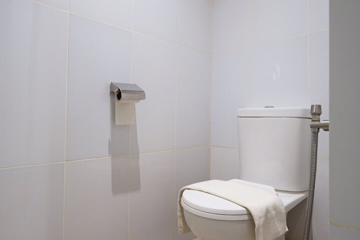 Room 25 of 38
