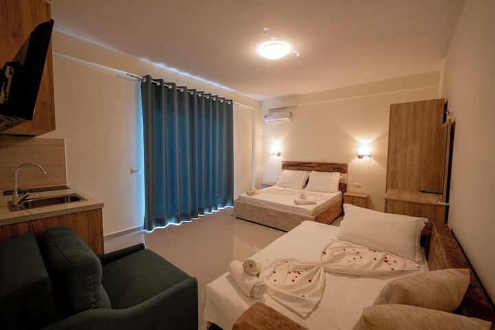 Room 42 of 156