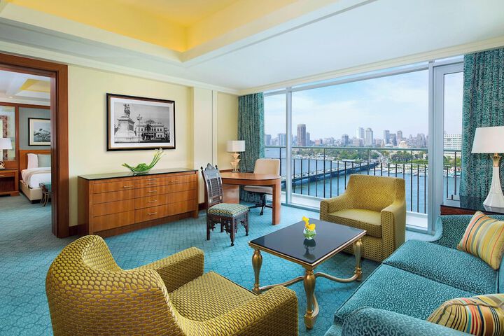 Room 40 of 130