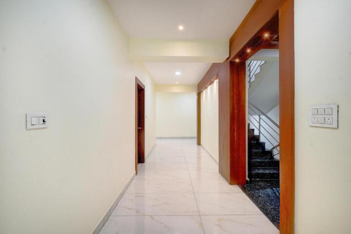 Super Collection O Kakatiya Hills Formerly Shree Adithya Luxury Rooms