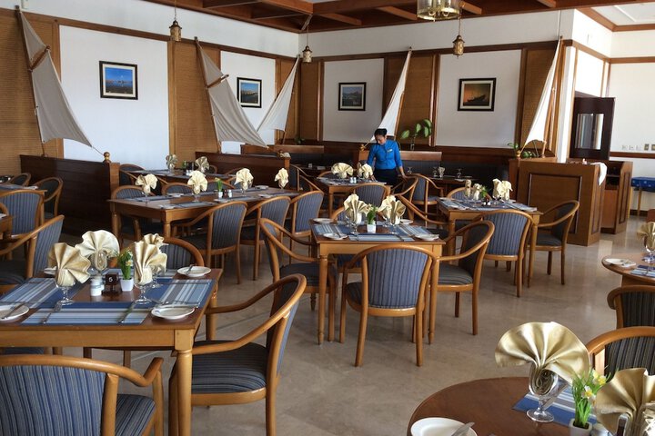 Dining 88 of 121
