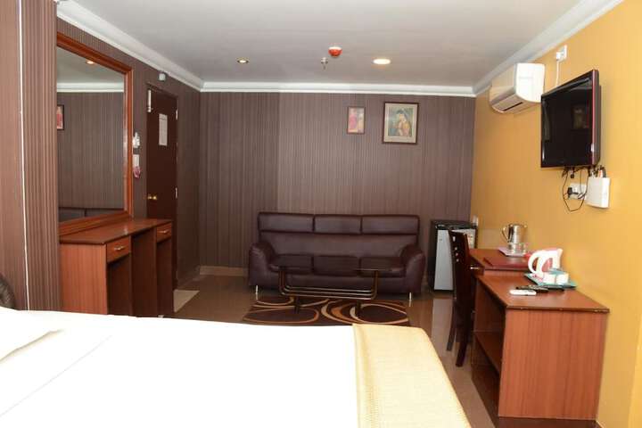 Room 20 of 41