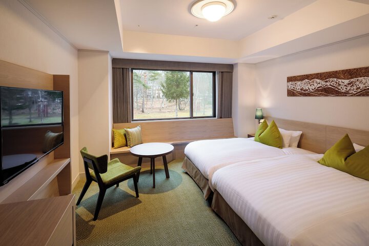 Room 13 of 62
