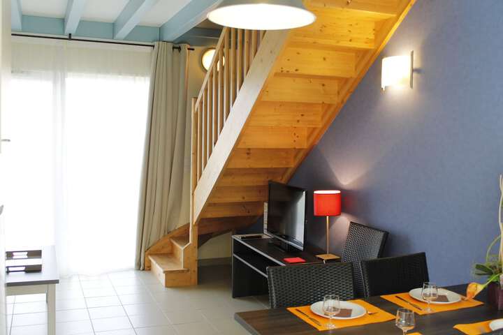 Room 8 of 44