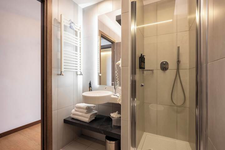 Bath Interior