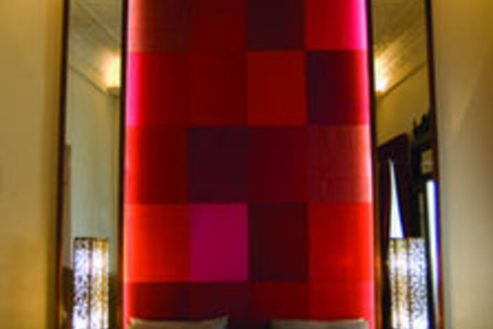 Room 28 of 75