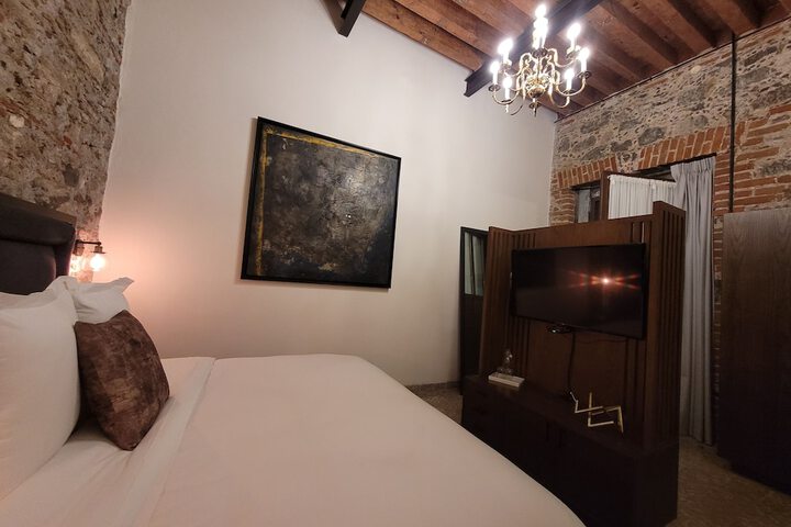 Room 32 of 135
