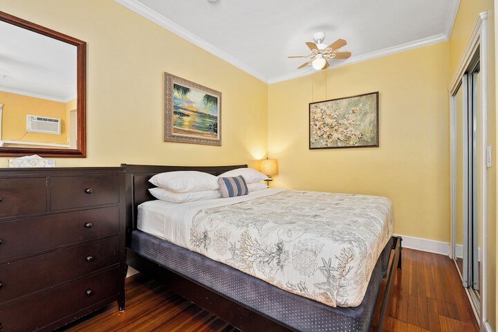 Room 42 of 286
