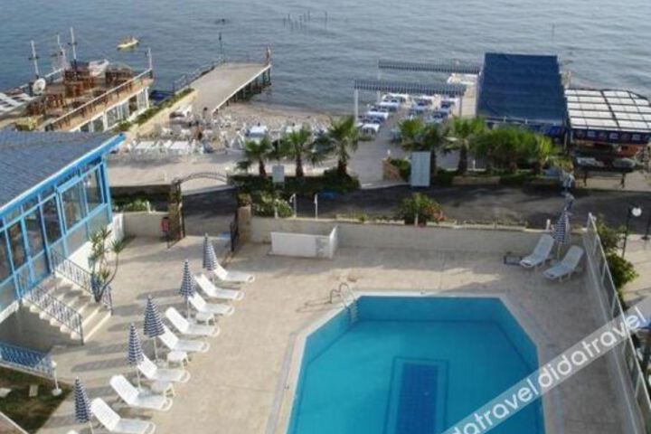 Hotel 5 of 33