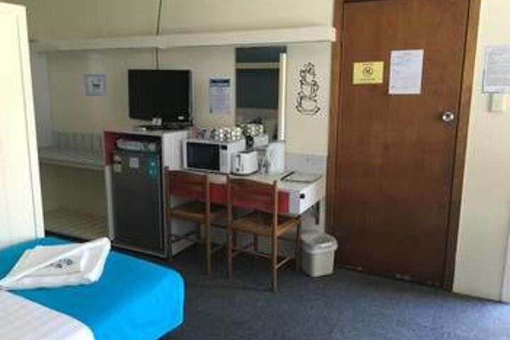 Room 18 of 71