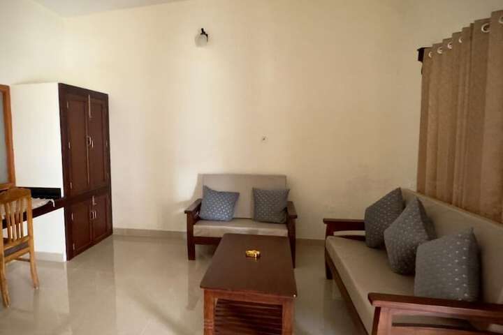 Room 5 of 29