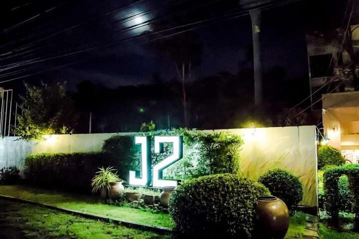 Hotel 66 of 68