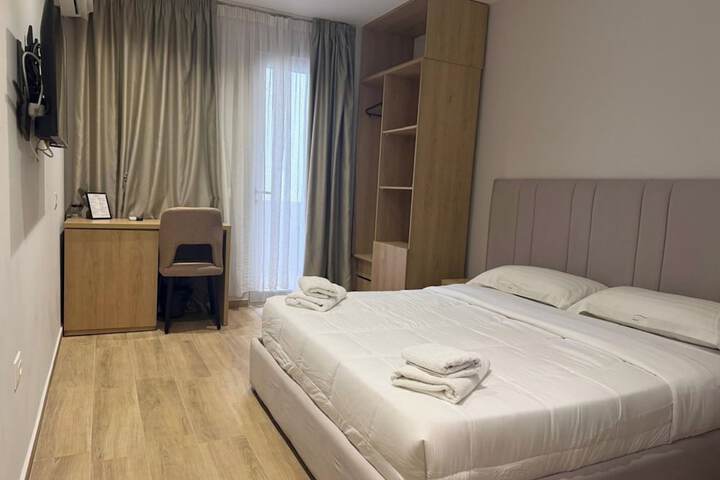 Room 29 of 65