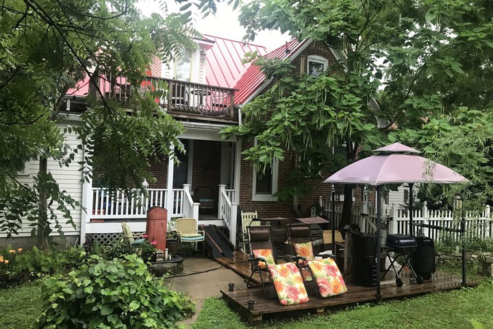 Property Grounds 38 of 52