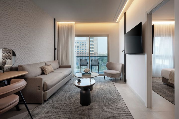 Room 40 of 104