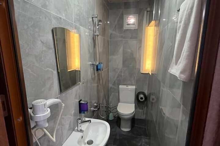 Room 16 of 20