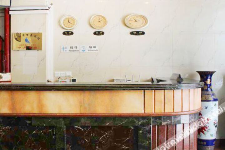 Hotel Interior 4 of 18