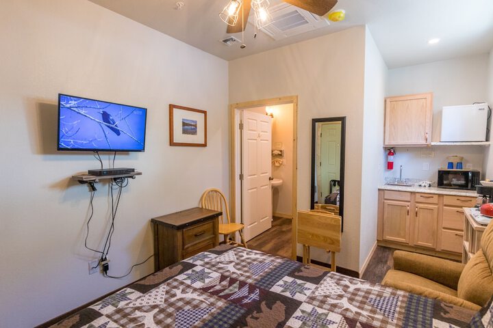 Room 20 of 49