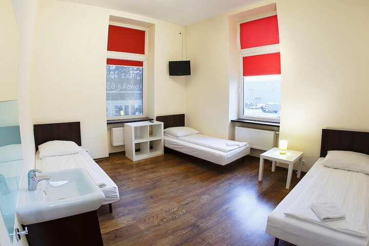 Room 12 of 35