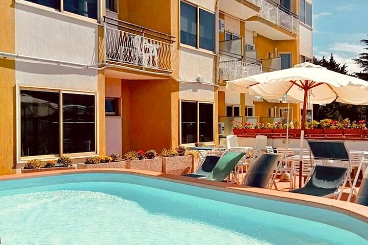Hotel Diano Marina Mhotelsgroup in Diano Marina
