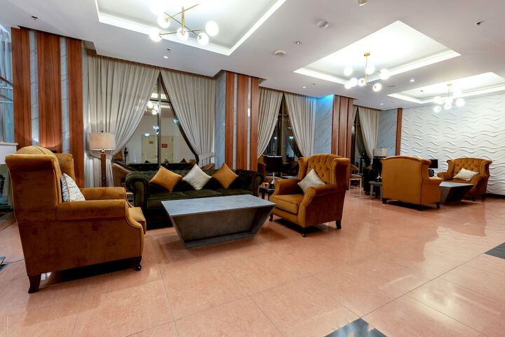 Room 19 of 25